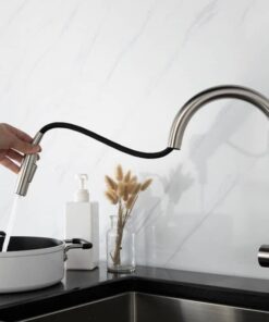 Hình ảnh vòi rửa bát nóng lạnh Kluger KLF0008S có dây rút