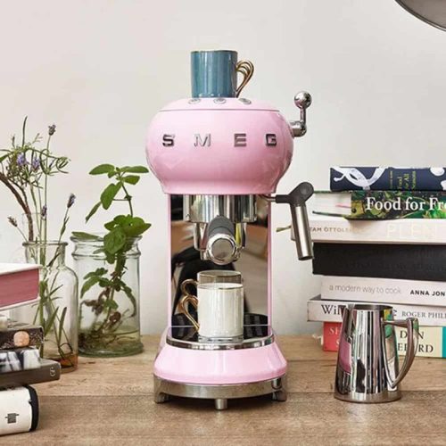 Ảnh máy pha cafe màu hồng Smeg ECF01PKEU 535.43.656