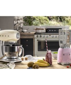 Ảnh máy xay sinh tố Smeg BLF01PKEU