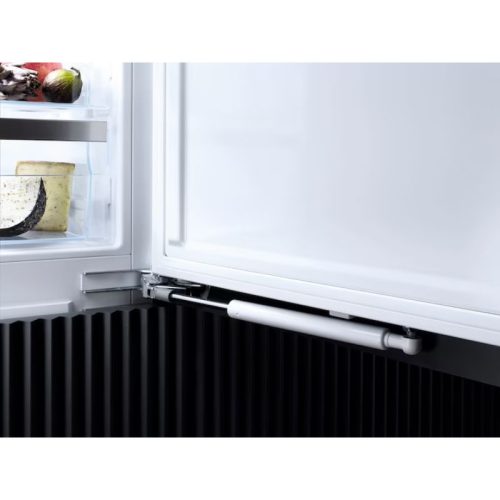 Tủ đông Miele FNS 7770 E 9 canh tu dong miele fns 7770 e