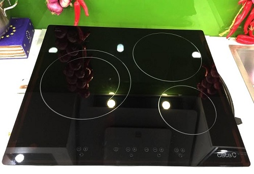 Lựa chọn mặt kính bếp từ Cata khi thay thế