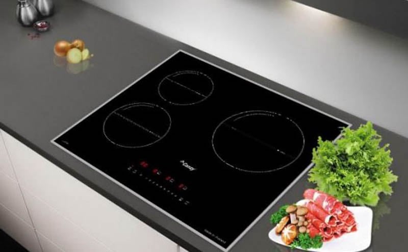 Bếp từ Canzy có tốt không? 2 Bếp từ Canzy có tốt không