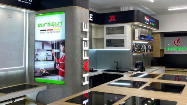 Cửa hàng bếp từ tại khu Đại Thành - Trung Đông