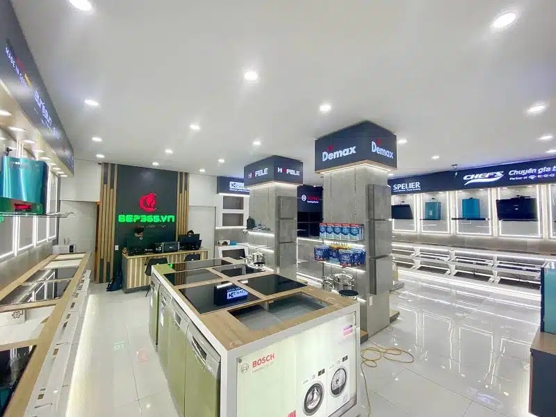 Cửa hàng lò nướng, lò vi sóng gần khu đô thị Eco Central Park