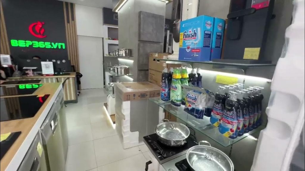 Cửa hàng lò nướng, lò vi sóng gần khu đô thị Tecco Tower