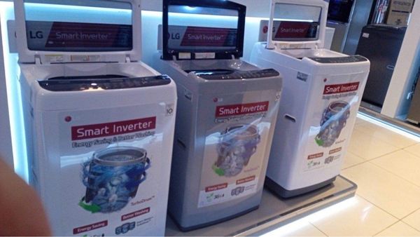 Cửa hàng máy giặt, sấy tại khu đô thị Vinh Riverside